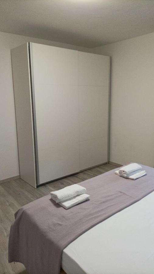 M&K Apartman Spalato Esterno foto