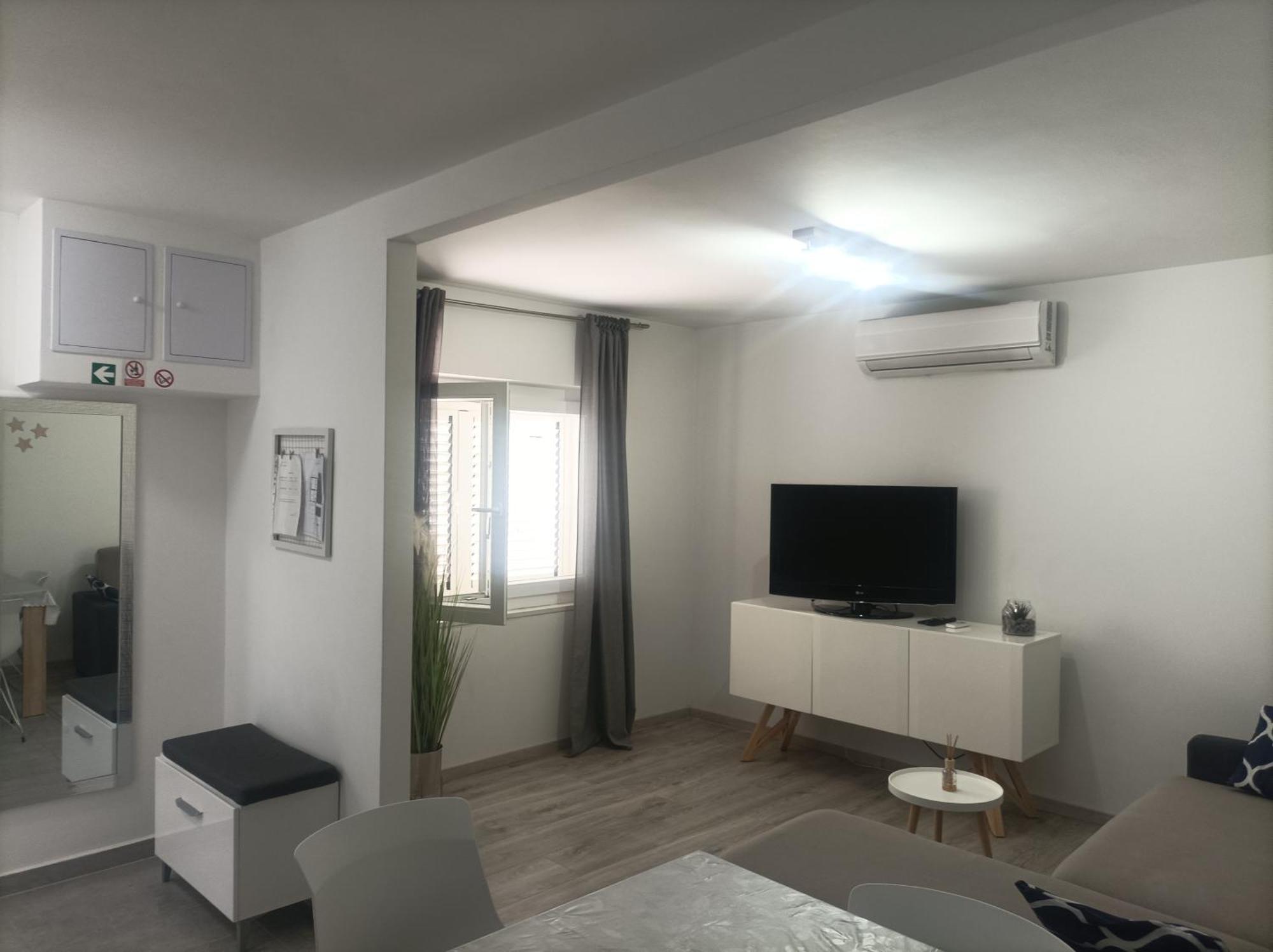 M&K Apartman Spalato Esterno foto